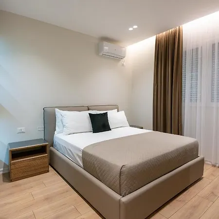 Arkle 3 Apartment *