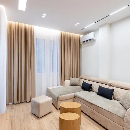 Arkle 3 Apartment *